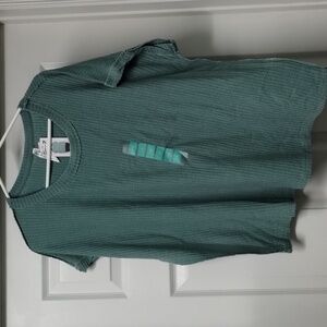 Seven7 women waffle knit top shirt size 1X, 2X green